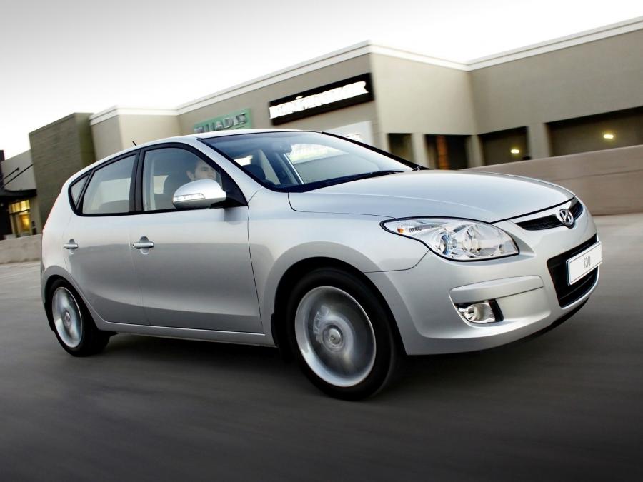  Hyundai i30 2010 года  (ZA) (фото 4 из 16)